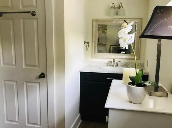 (undisclosed Address), Mount Pleasant, SC 29464