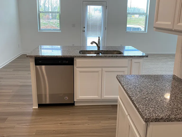 5610 Flint Ln — Photo 14
