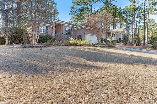 230 Kingswood Cir Photo 1