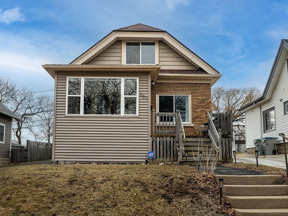 1st image of 607 S Oak Park COURT