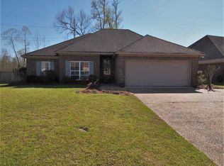 130 Glen Auburn Dr, Clinton, MS 39056