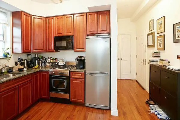 Rented by Astoria NY Condos | media 17