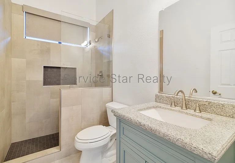 179 W Knox Rd — Photo 17