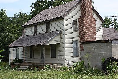 2nd image of 200 Toney Creek Rd
