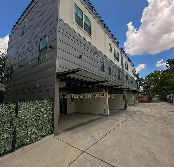 218 S Olive St #2101 — Photo 1