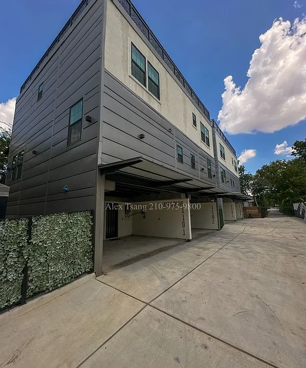 218 S Olive St #2101