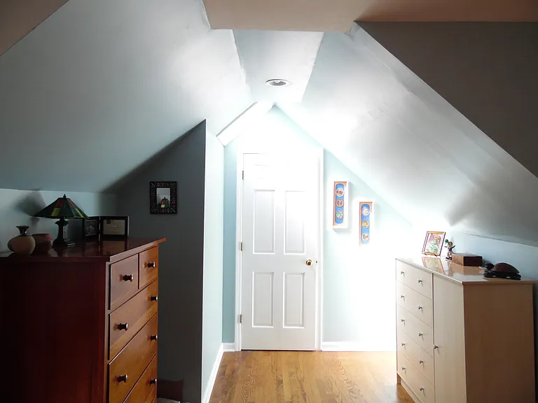 290 Heritage Rd — Photo 10