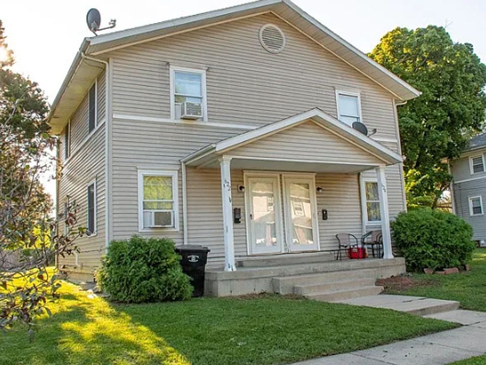 1st image of 622 Rush St #1