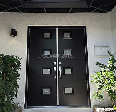 2nd image of 1604 Campbell Dr