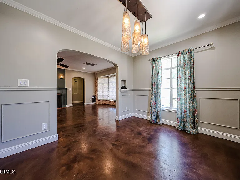 1317 W Holly St — Photo 20