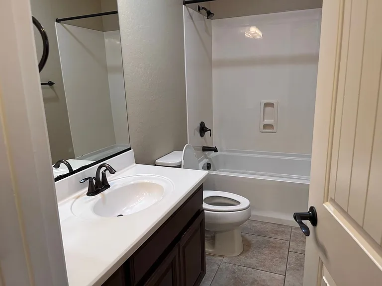 1046 S Annie Ln — Photo 38