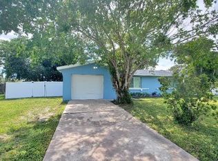 760 Burman Ln NE, Palm Bay, FL 32905