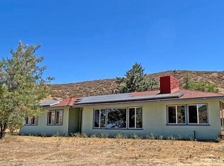 9645 Elizabeth Lake Rd, Leona Valley, CA 93551