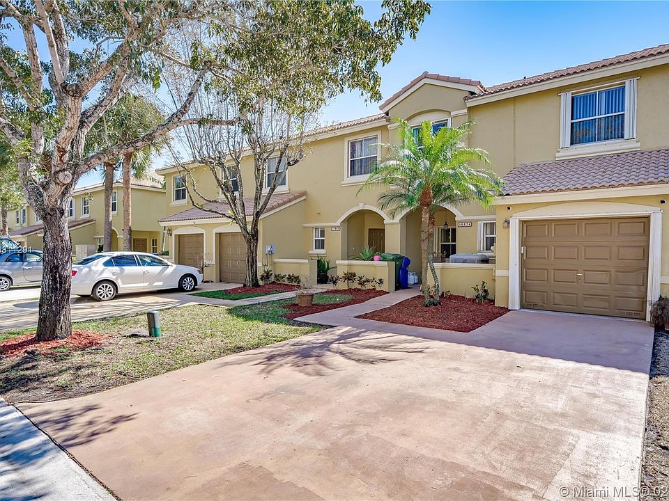1st image of 16874 SW 1st Pl