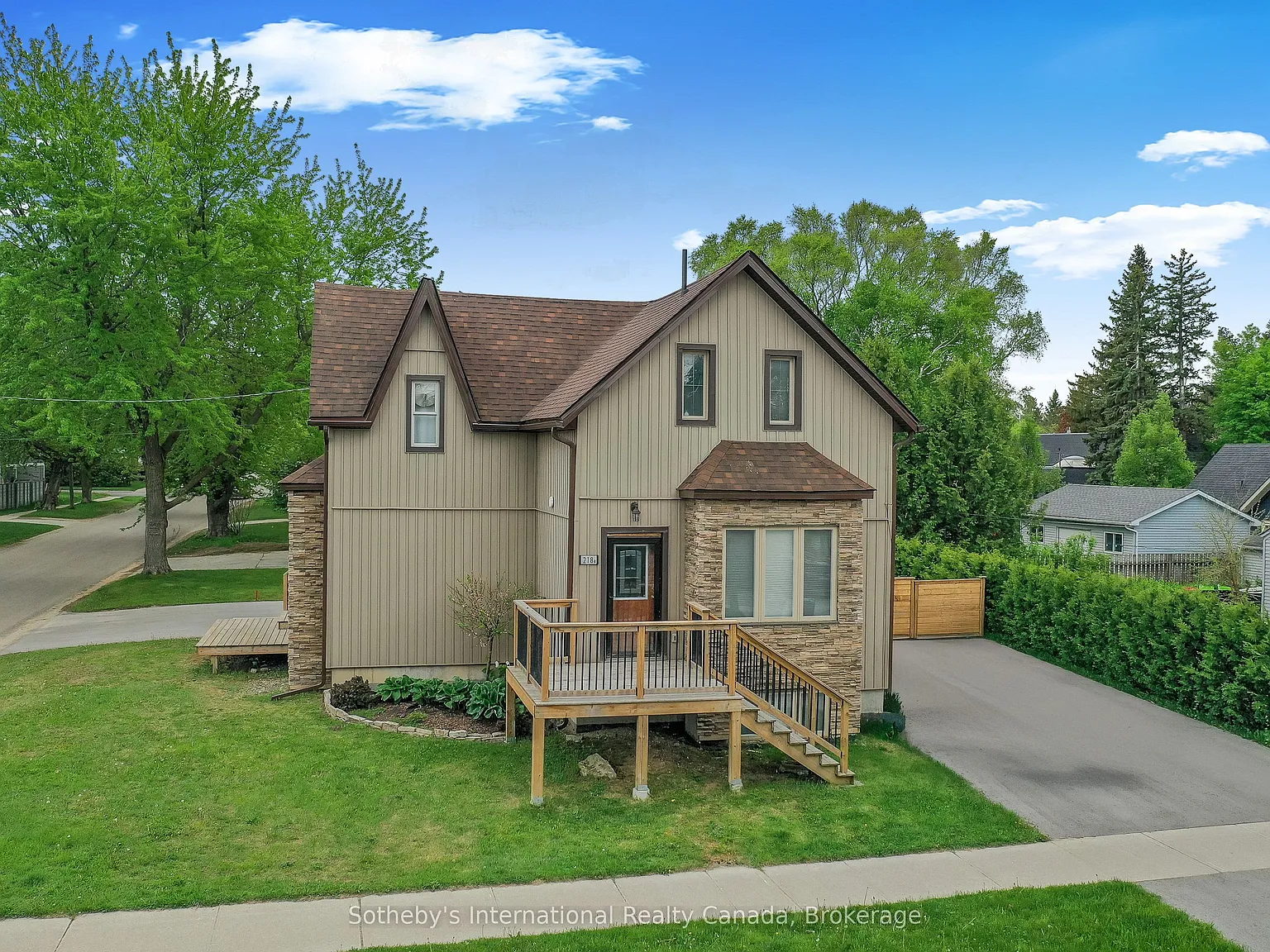 4 bed, $2,750 — Photo 3