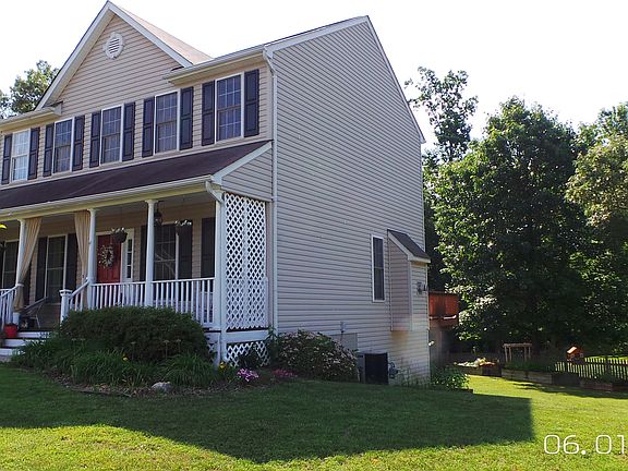 3rd image of 3808 Andover Ln
