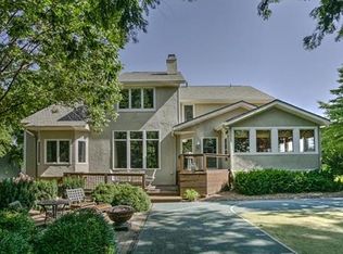 4501 Ironhorse Dr, Leawood, KS 66224