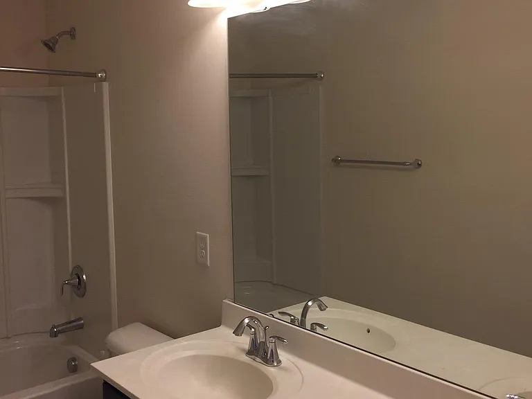 Common Bath