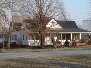 512 N Poplar St, Appleton City, MO 64724