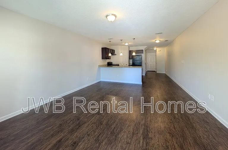 8401 McGirts Village Ln — Photo 4