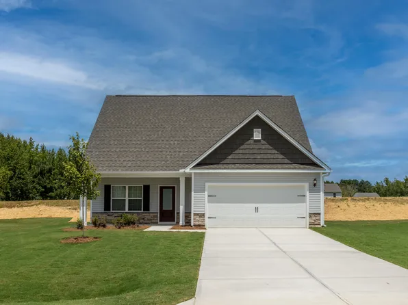 32 Foxton Pl, Angier, NC 27501