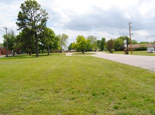 Arlington, Ada, OK 74820