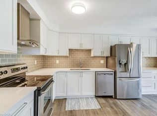 67 Caroline St S #9D, Hamilton, ON