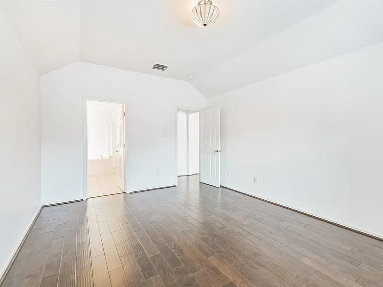 2507 Liza Ct — Photo 20