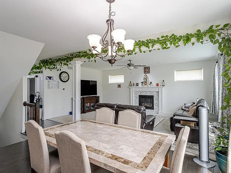 14825 Saddle Horn Dr — Photo 9