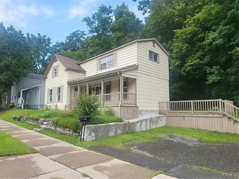 136 W Genesee St, Chittenango, NY 13037 Zillow