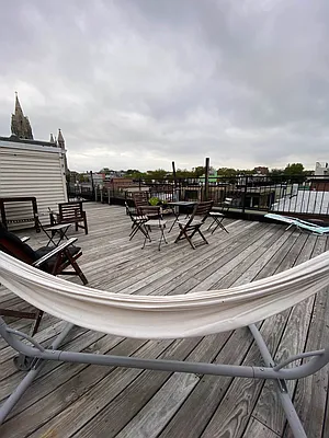 Rented by Hagstrom Management Inc | media 17