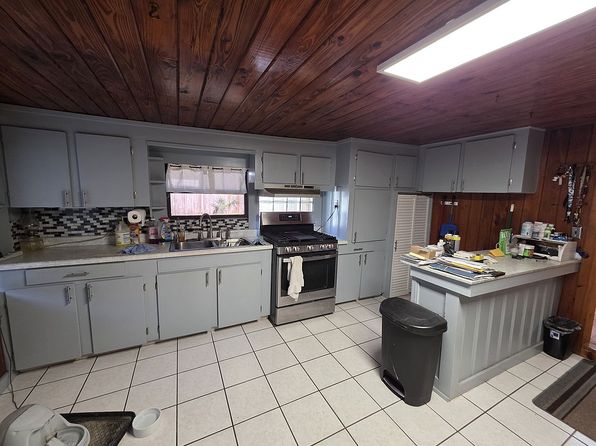 2108 Old New York Ave