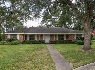 2133 Treemont Ln, Orange, TX 77630