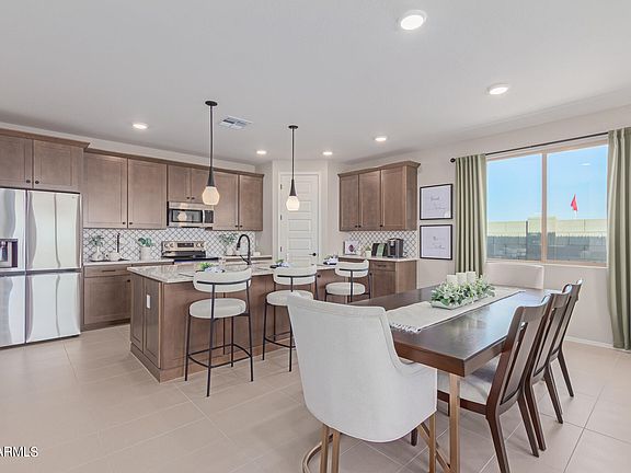 4th image of 18249 W Cielo Grande Avenue