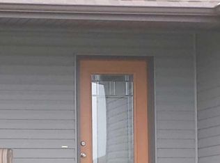 1017 17th Ave, Kearney, NE 68845