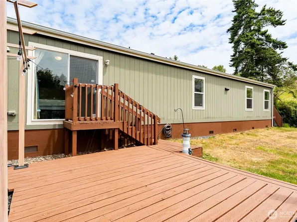 7543 Wooldridge Drive, Blaine, WA 98230