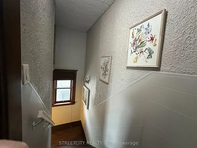 17 Saint Andrew St — Photo 14