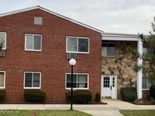1306 Rockland Ave APT 2A, Staten Island, NY 10314