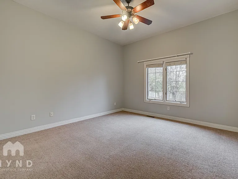3253 Kickapoo Ave — Photo 17