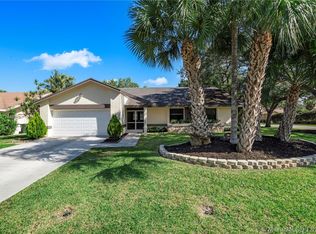 2200 NW 40th Ter, Coconut Creek, FL 33066