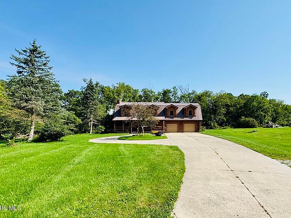5th image of 3445 Rosedale Rd