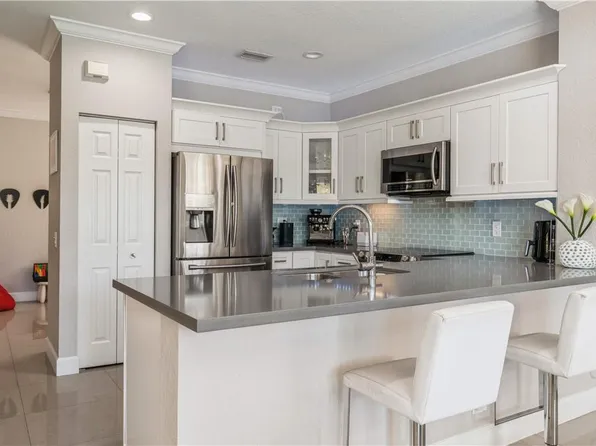 1174 Chinaberry Drive, Weston, FL 33327