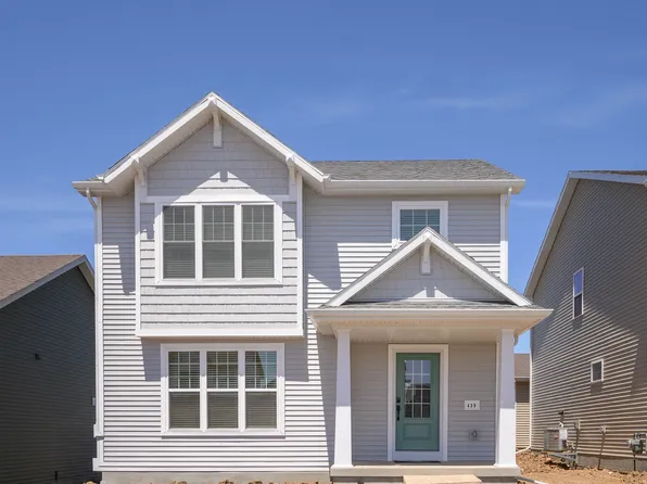 439 Savannah Dr, Oregon, WI 53575