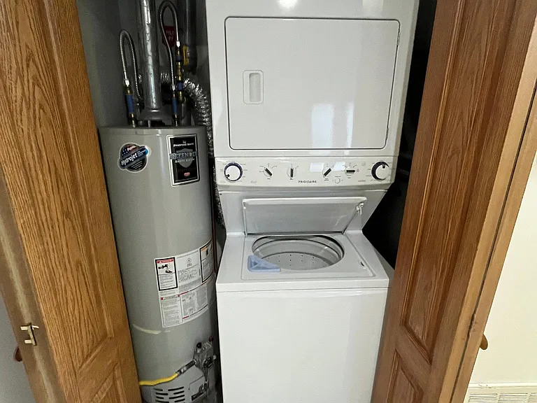 555 Chestnut St #2B — Photo 7