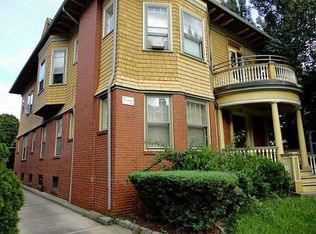 217 Butler Ave, Providence, RI 02906