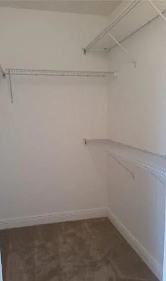 4924 SW 30th Ter — Photo 10