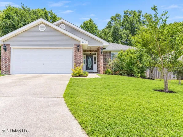 9931 Hamakua St, Diamondhead, MS 39525