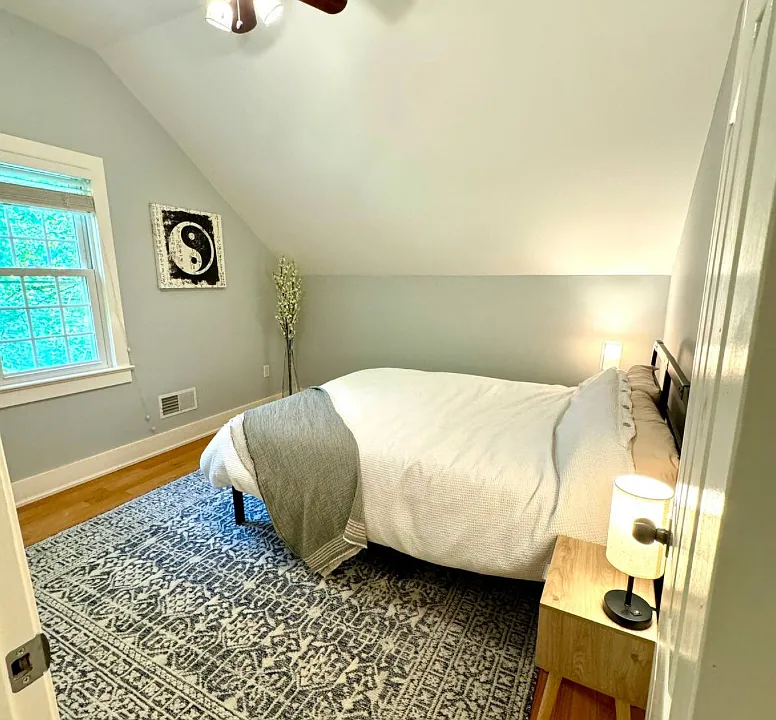 311 Newmarket Rd