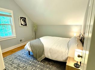 311 Newmarket Rd, Durham, NH 03824