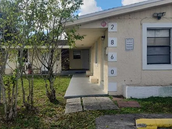 2860 SW 1st St #1, Fort Lauderdale, FL 33312
